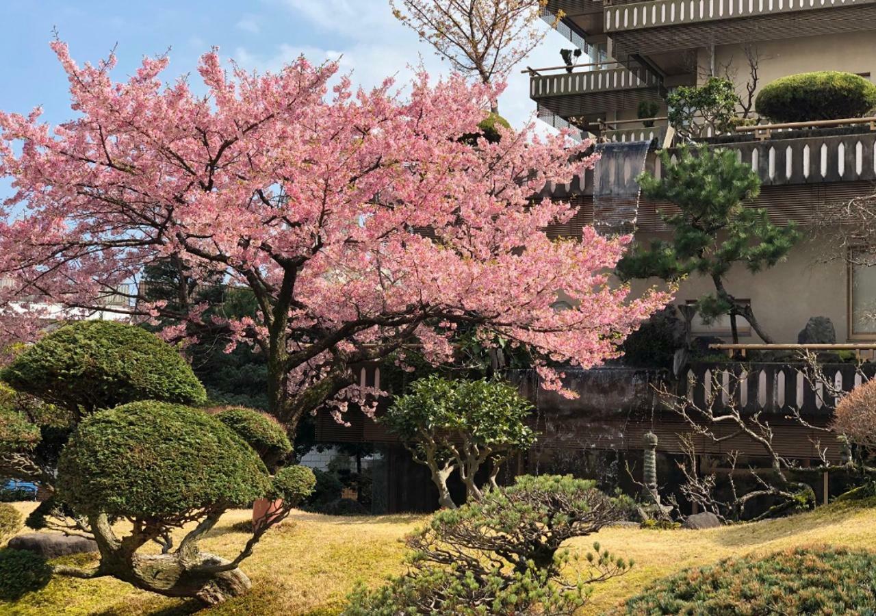 Atami Kinjokan Exteriör bild